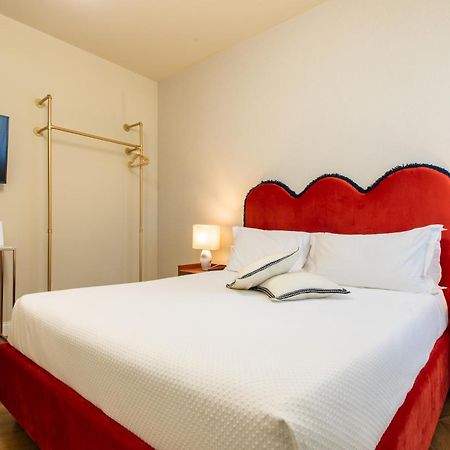 Daplace - Corso Sempione Suites Mailand Exterior foto